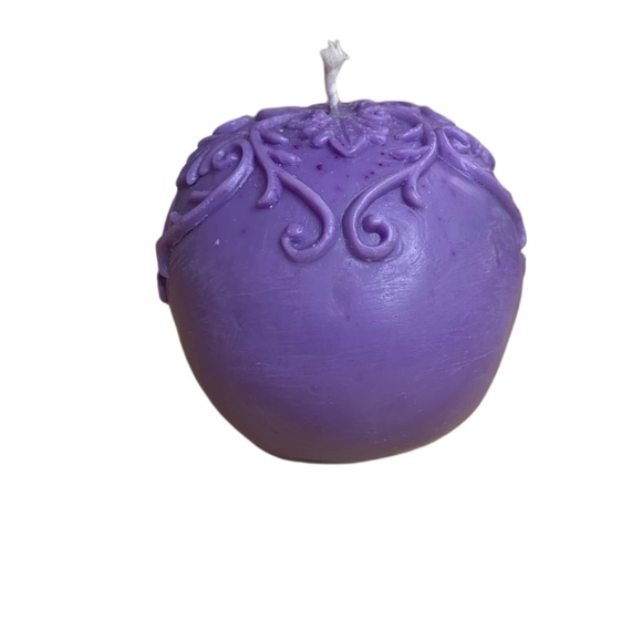 Handmade Candle Halloween Skull Dia de Los Muertos Unscented Purple - Picture 3 of 3